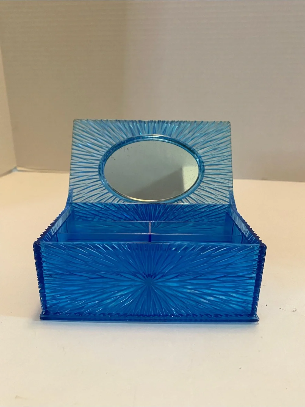 Vintage Lucite Jewelry Trinket Box BLUE Starburst Pattern w/insert; Hong Kong